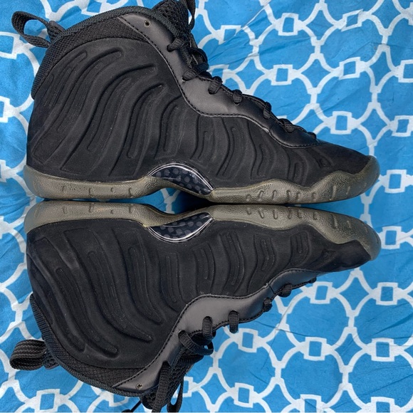 Nike womens size 6.5 little Posite one triple black foamposite wmns sneakers acg - Picture 7 of 11